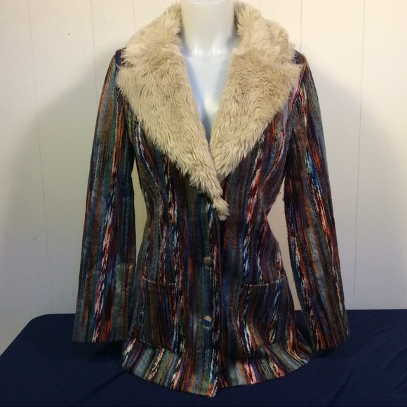 Women’s MinkPink jacket with faux fur collar. Womens size small - Picture 3 of 12